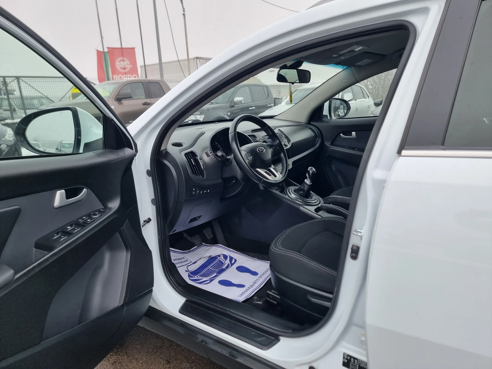 Kia Sportage 2.0CRDI FACE - изображение 10
