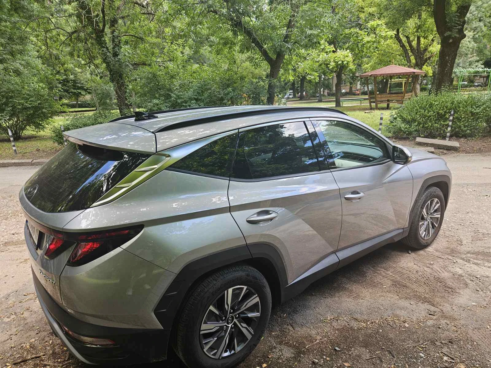 Hyundai Tucson, снимка 5 - Автомобили и джипове - 53623827