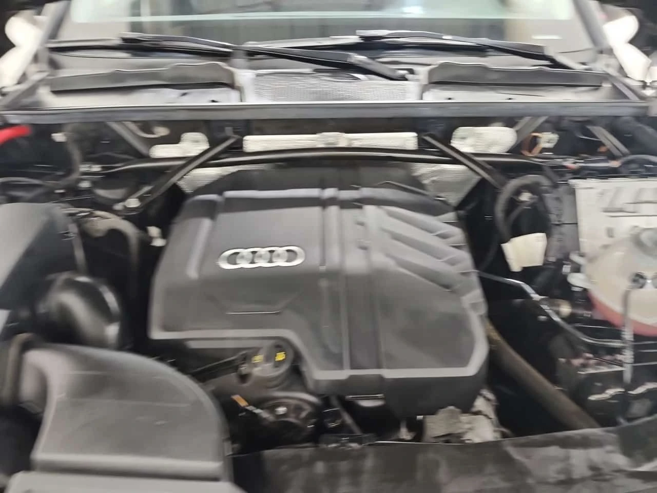 Audi Q5  TECHNIK / DISTRONIC / MATRIX / ОБДУХВАНЕ /360/B&O, снимка 16 - Автомобили и джипове - 53866927