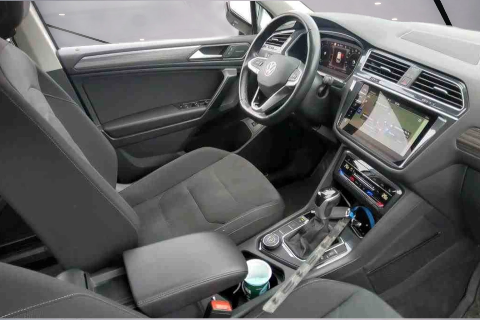 VW Tiguan Allspace 2.0 TDI 147kW 7-speed automatic, снимка 6 - Автомобили и джипове - 53901569