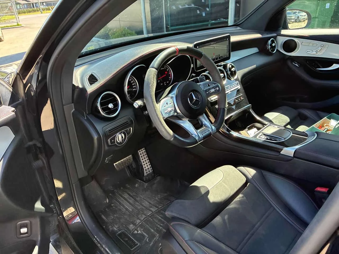 Mercedes-Benz GLC 43 AMG  * CARFAX * БЕЗ ПЪРВОНАЧАЛНА ВНОСКА, снимка 5 - Автомобили и джипове - 54886842