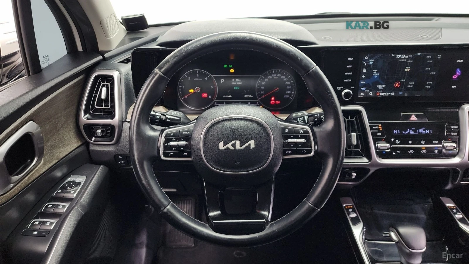 Kia Sorento TRENDY* 2.2D* ПОДГРЕВ* КАМЕРА* KEYLESS* L* ASSIST*, снимка 5 - Автомобили и джипове - 55029926