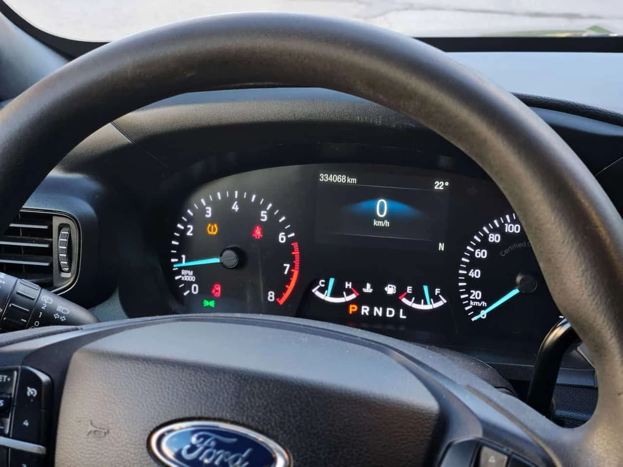 Ford Explorer * AWD * CARFAX * АВТОКРЕДИТ БЕЗ ПЪРВОНАЧАЛНА * , снимка 14 - Автомобили и джипове - 55177220
