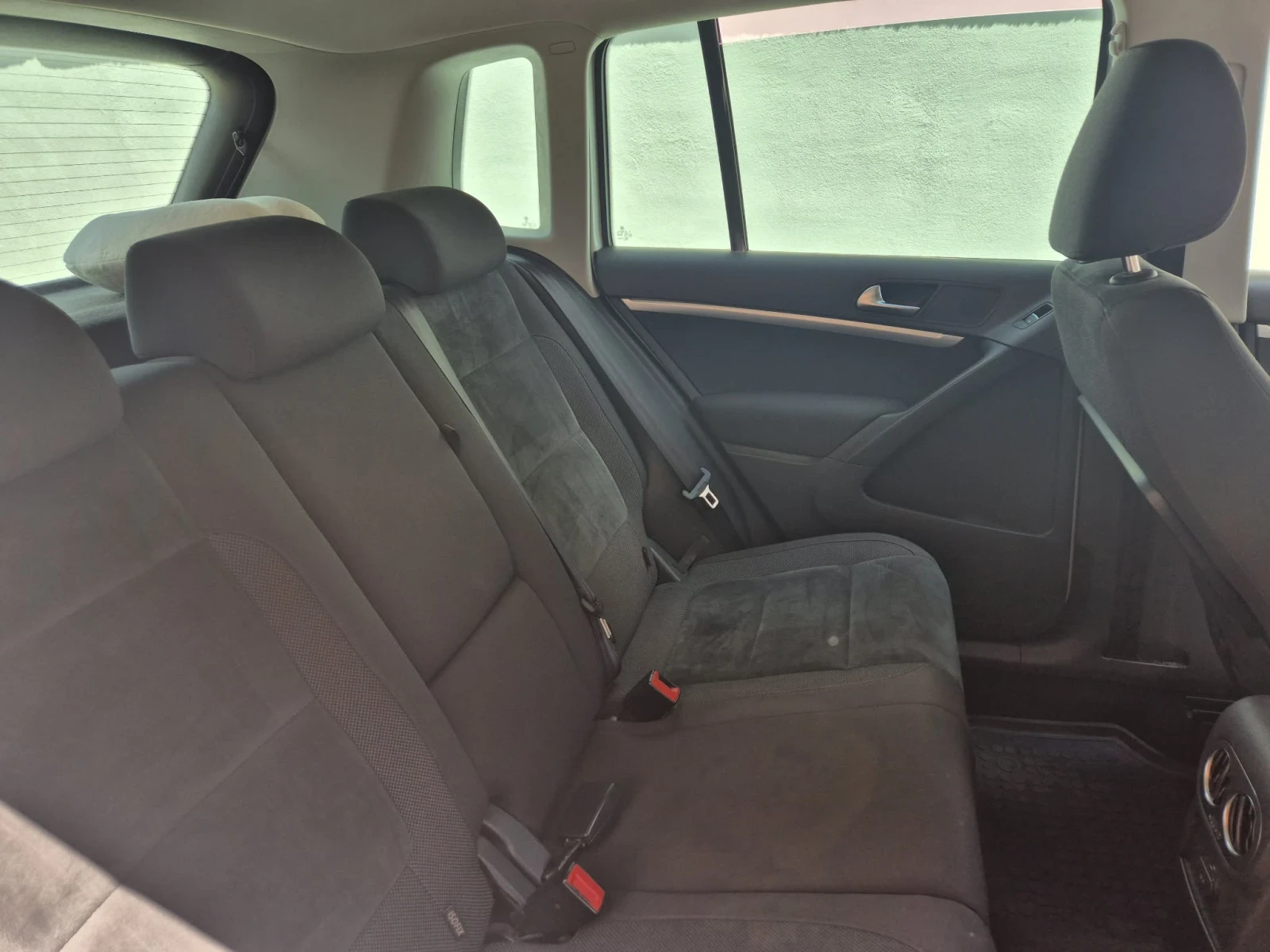 VW Tiguan 2000, снимка 5 - Автомобили и джипове - 56031101