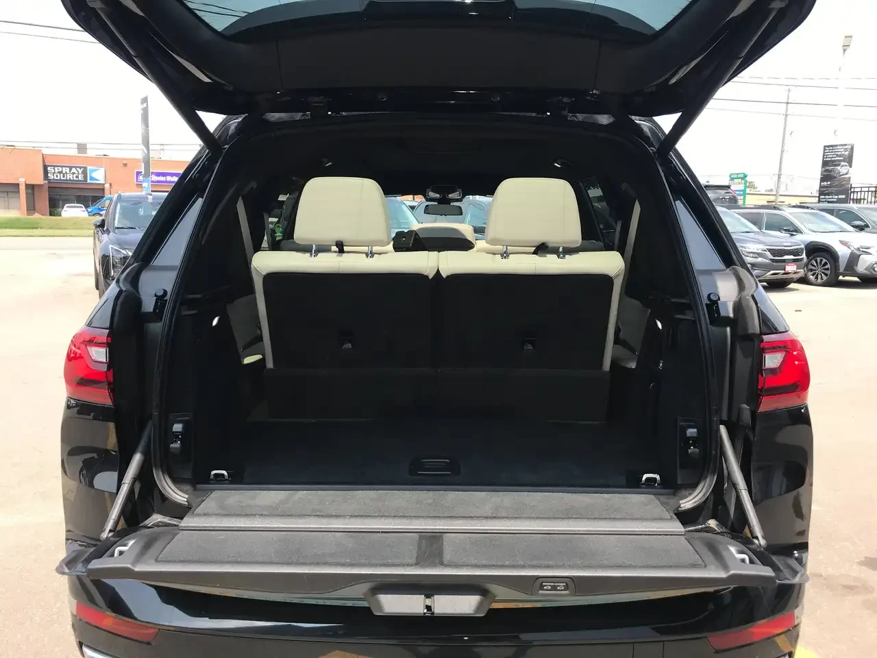 BMW X7, снимка 9 - Автомобили и джипове - 56227057