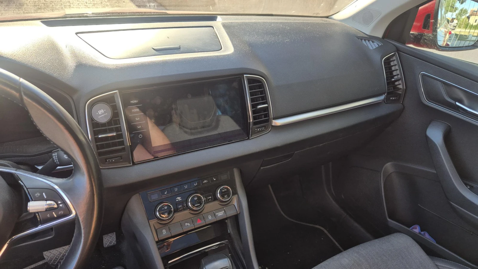Skoda Karoq 1.5 TSI 150 к.с., снимка 7 - Автомобили и джипове - 56265019
