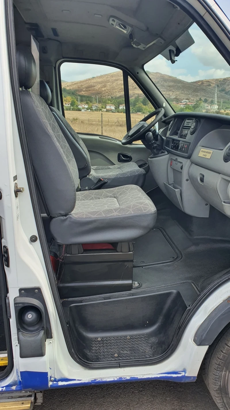 Renault Master 17 местен Нов внос , снимка 12 - Бусове и автобуси - 52589275
