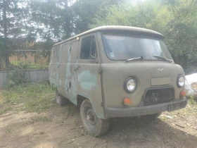 Gaz 66 4 бр Гуми, задни полуоски и много резервни части , снимка 16