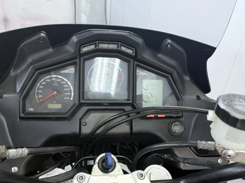 Aprilia Caponord, снимка 9 - Мотоциклети и мототехника - 53457512