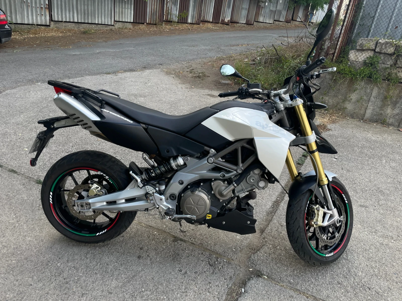 Aprilia Dorsoduro SMV 750 | Mobile.bg   1