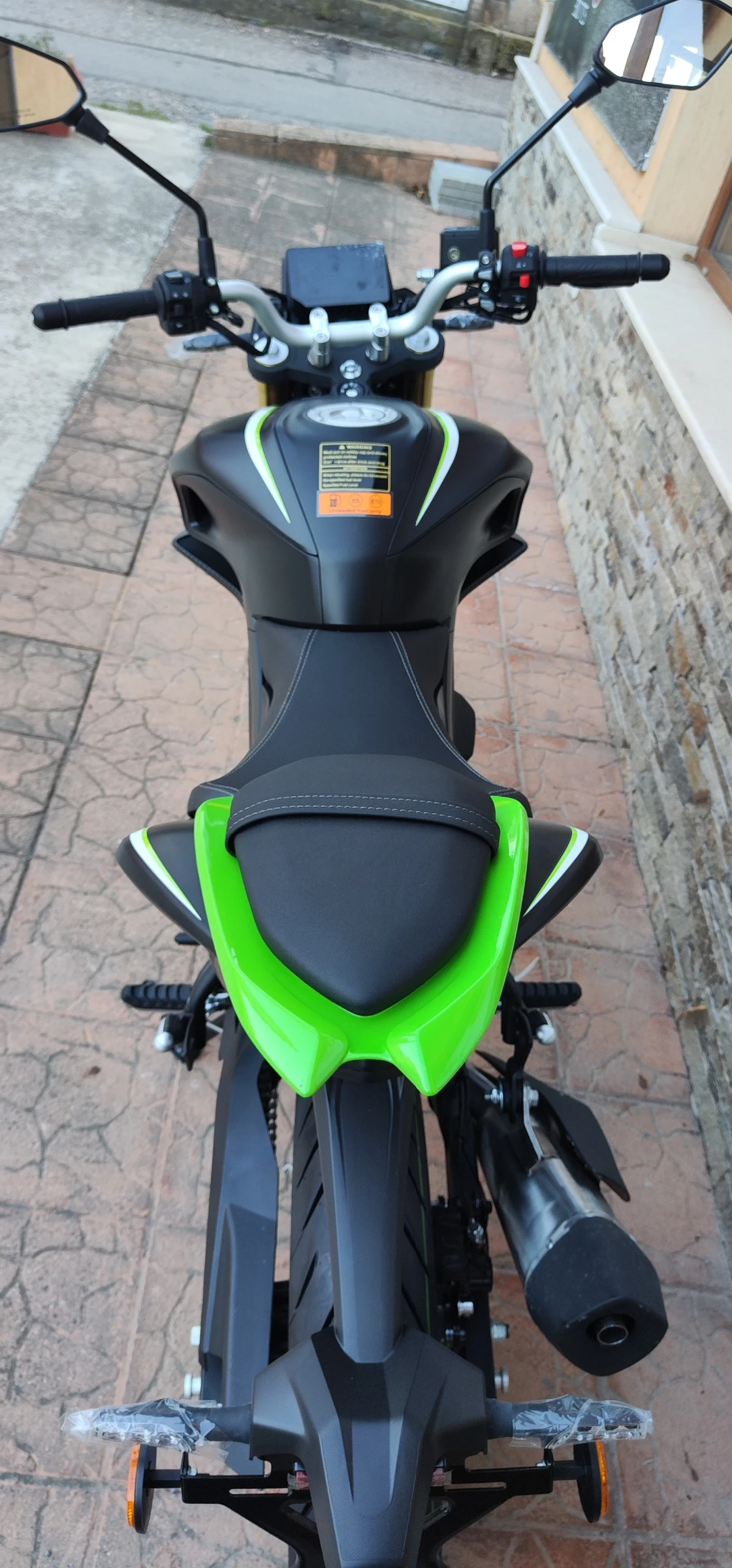 QJMotor SRK 125 S , снимка 14 - Мотоциклети и мототехника - 56544800