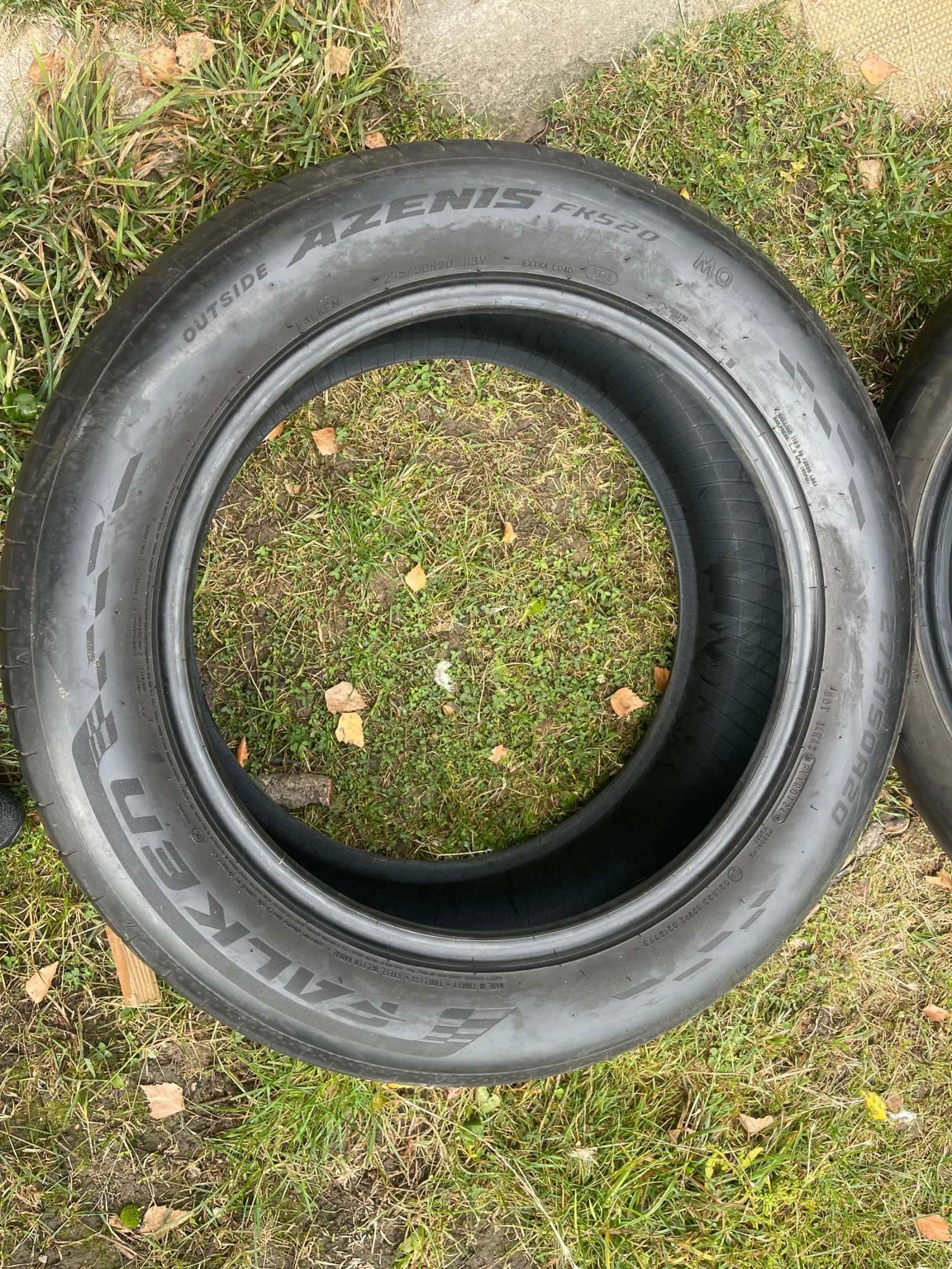 Гуми Летни 275/50R20, снимка 2 - Гуми и джанти - 56656178