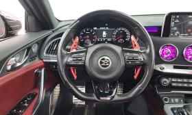 Kia Stinger * 3.3T* 2WD* GT* ПОДГРЕВ* ОБДУХВАНЕ* ШИБИДАХ* FULL, снимка 13