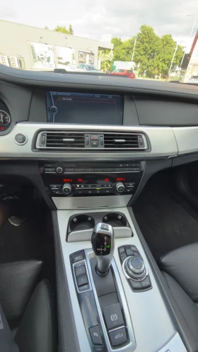 BMW 740 Mpack/Keyles/Softclose/Distronic/Headup, снимка 7