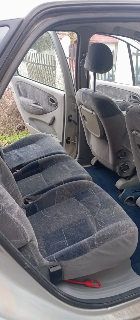 Renault Megane Scenic, снимка 5