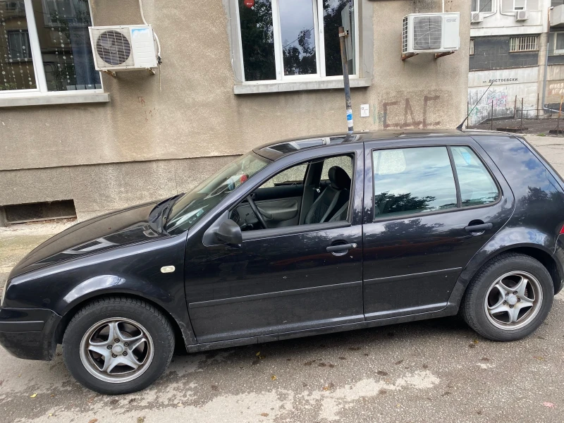 VW Golf, снимка 11 - Автомобили и джипове - 47940716