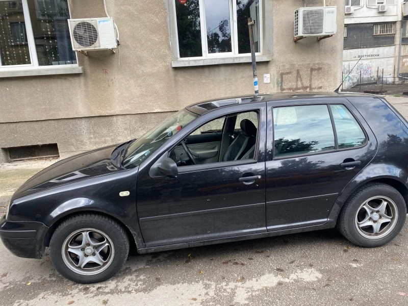 VW Golf, снимка 10 - Автомобили и джипове - 47940716