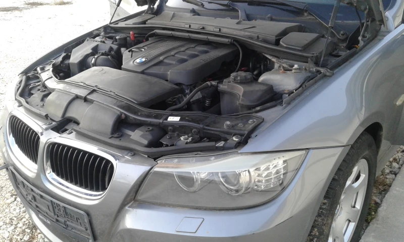 BMW 320, снимка 11 - Автомобили и джипове - 48117989