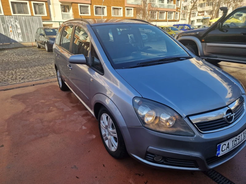 Opel Zafira, снимка 3 - Автомобили и джипове - 48627850