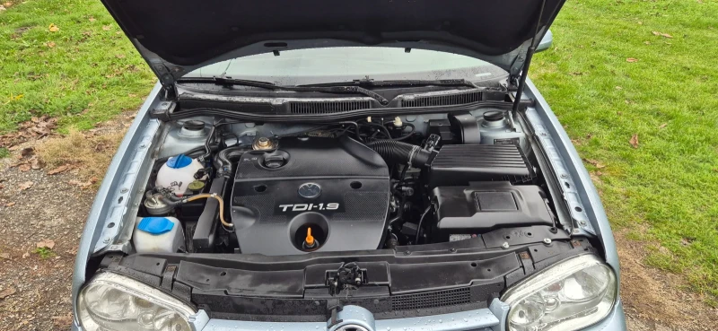 VW Golf 1.9 TDI GT 90k Теглич, снимка 13 - Автомобили и джипове - 52483530