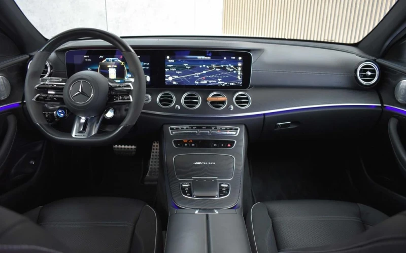 Mercedes-Benz E 63 AMG S 4Matic+ , снимка 5 - Автомобили и джипове - 52490008