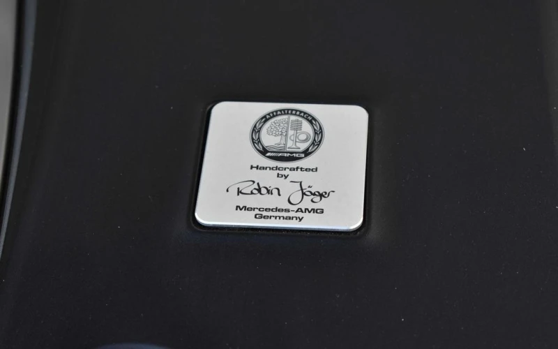 Mercedes-Benz E 63 AMG S 4Matic+ , снимка 10 - Автомобили и джипове - 52490008