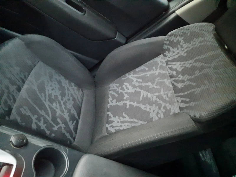 Peugeot 3008 1.6 ДИЗЕЛ, снимка 10 - Автомобили и джипове - 52514985