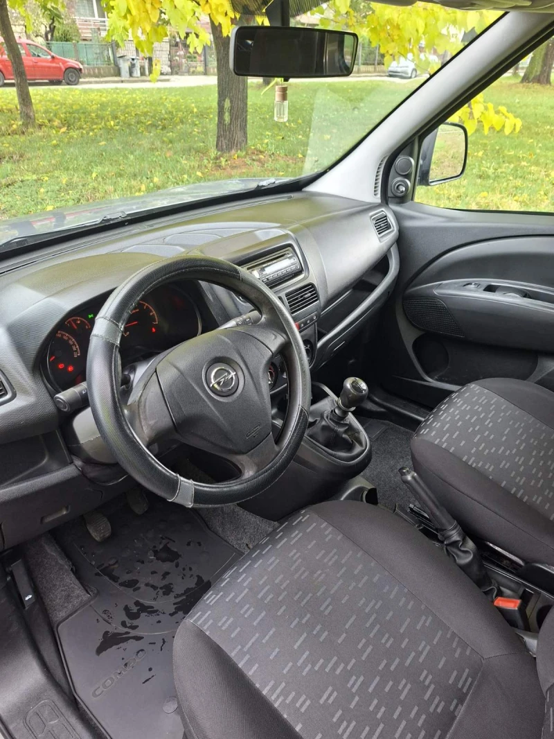 Opel Combo MAXI, снимка 2 - Автомобили и джипове - 52968929