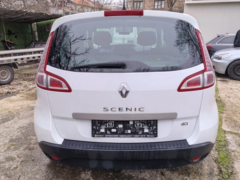 Renault Scenic 1.9DCi, снимка 4 - Автомобили и джипове - 53303097