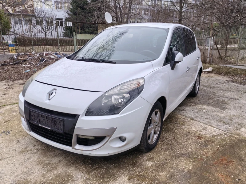 Renault Scenic 1.9DCi, снимка 2 - Автомобили и джипове - 53303097