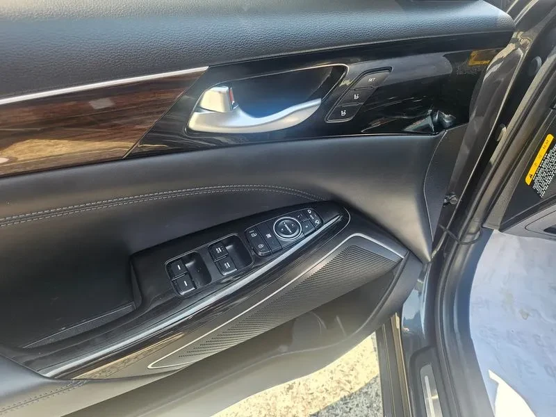 Kia K7 2.4 Gdi Noblesse, снимка 11 - Автомобили и джипове - 56223979