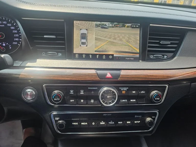 Kia K7 2.4 Gdi Noblesse, снимка 17 - Автомобили и джипове - 56223979