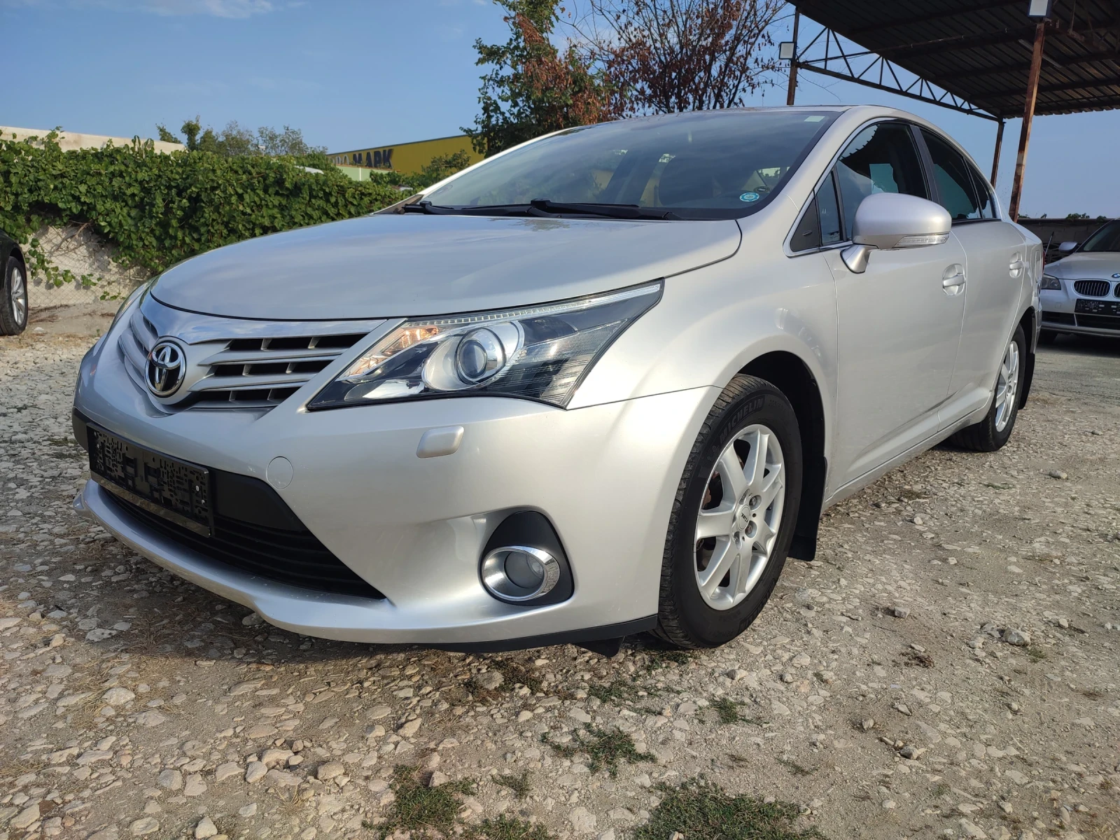 Toyota Avensis 2.0 D седан, снимка 1