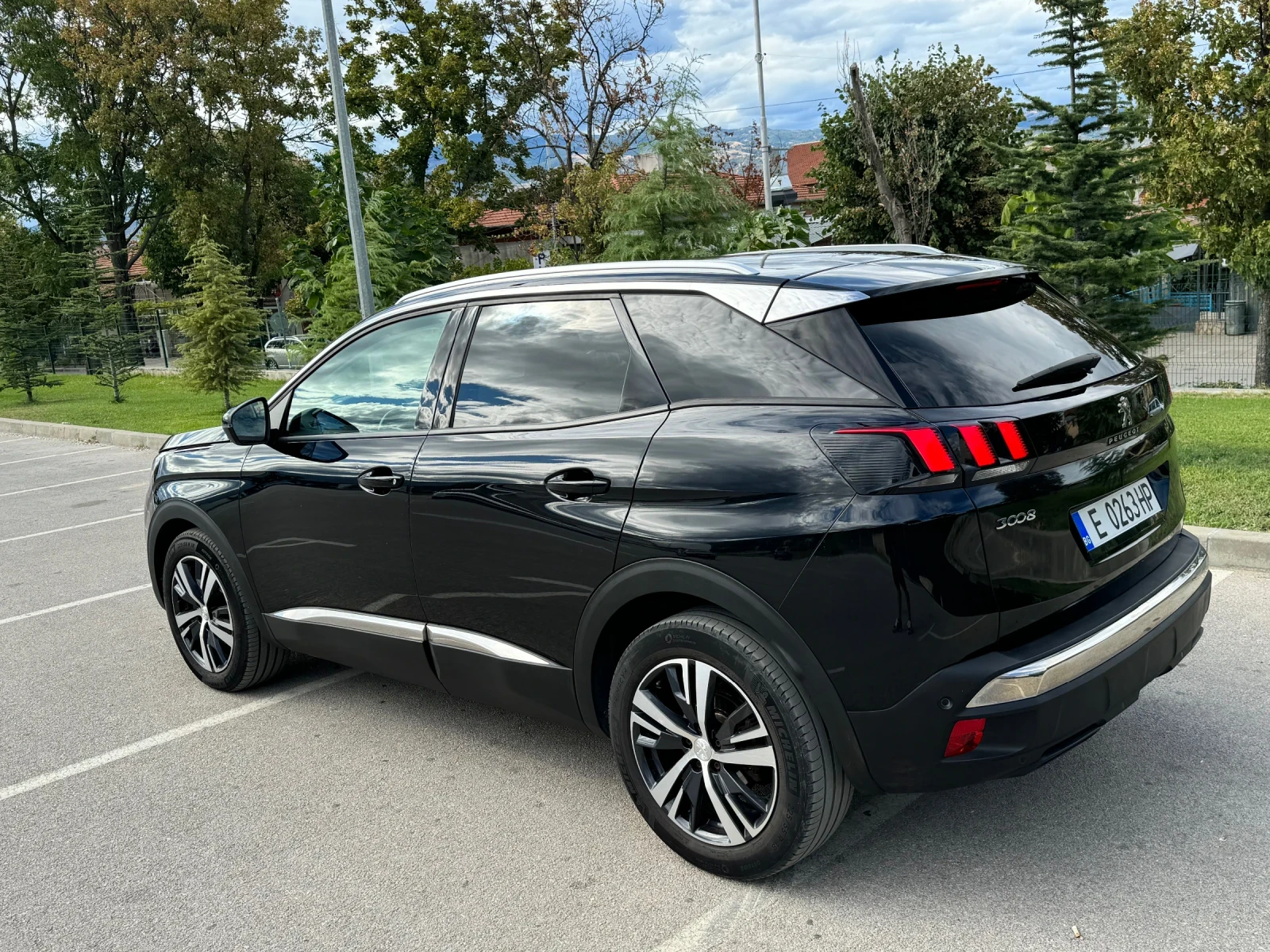 Peugeot 3008 1, 6 HDI, Allure, Avtomatik - изображение 7