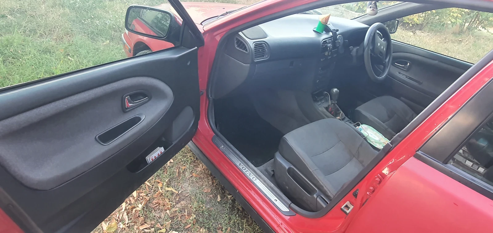 Volvo S40  - изображение 6