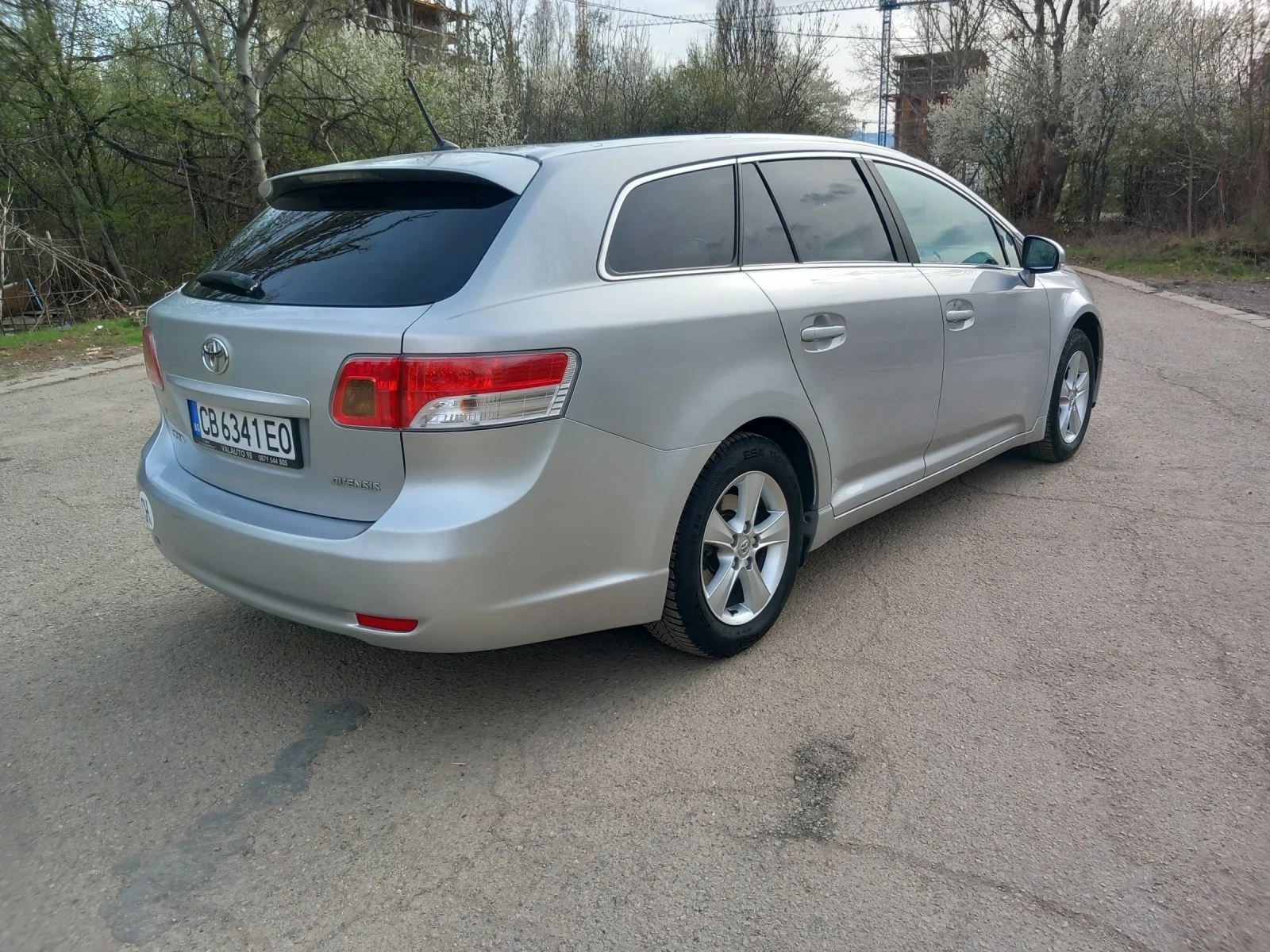 Toyota Avensis 2.0 i АВТОМАТИК ГАЗ - изображение 5