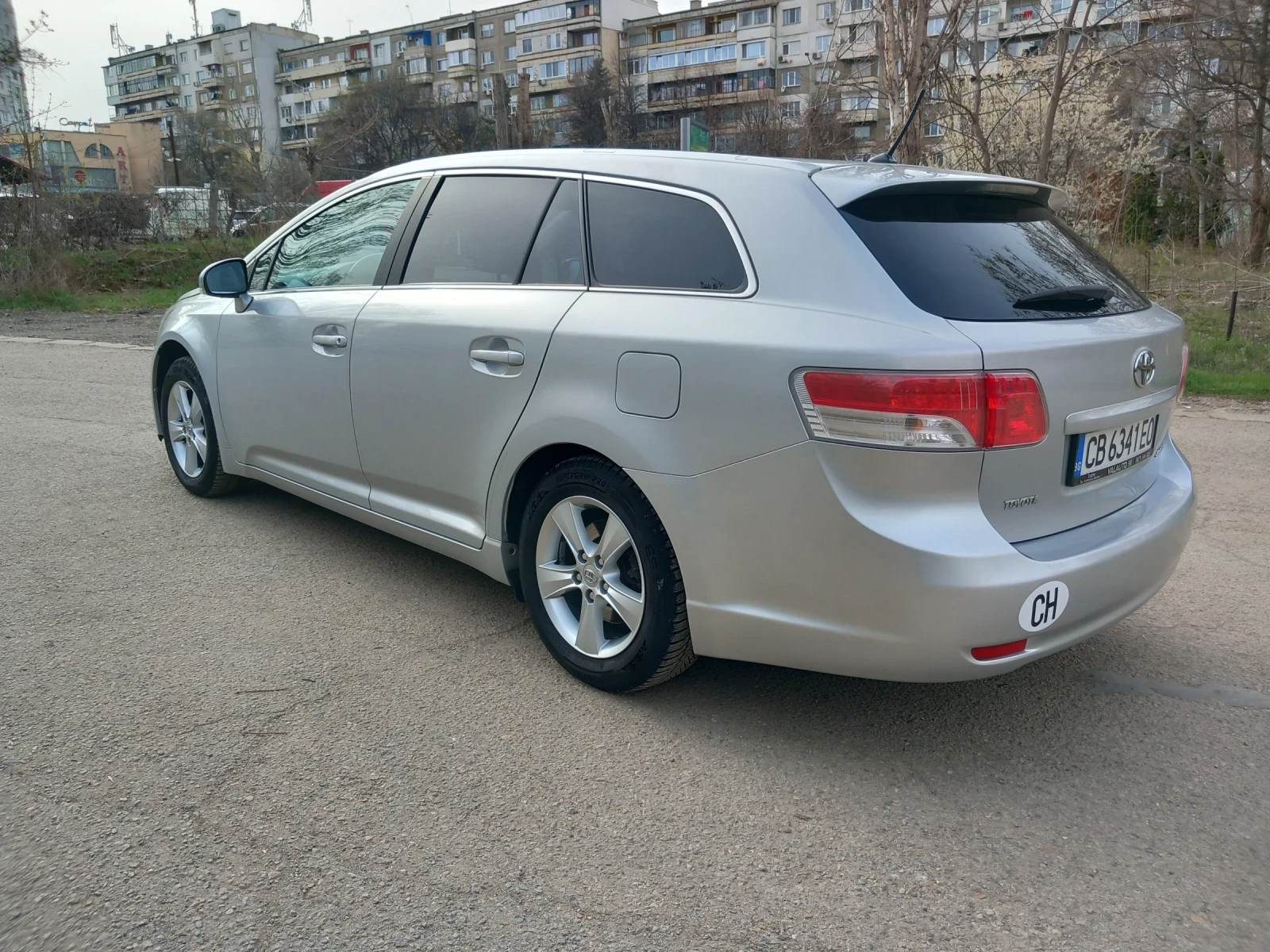 Toyota Avensis 2.0 i АВТОМАТИК ГАЗ - изображение 7