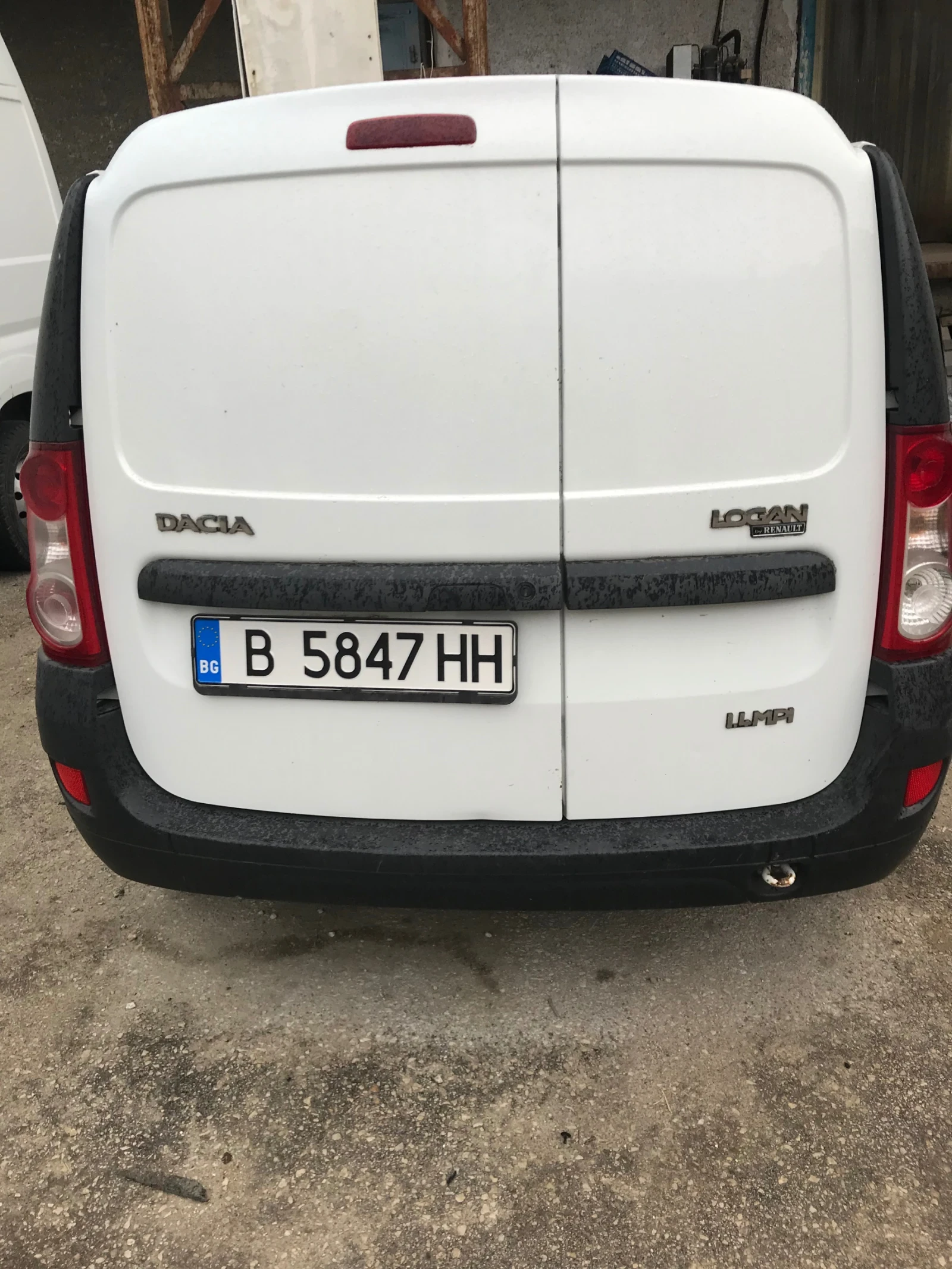 Dacia Logan 2бр. Метан и на газ - изображение 3