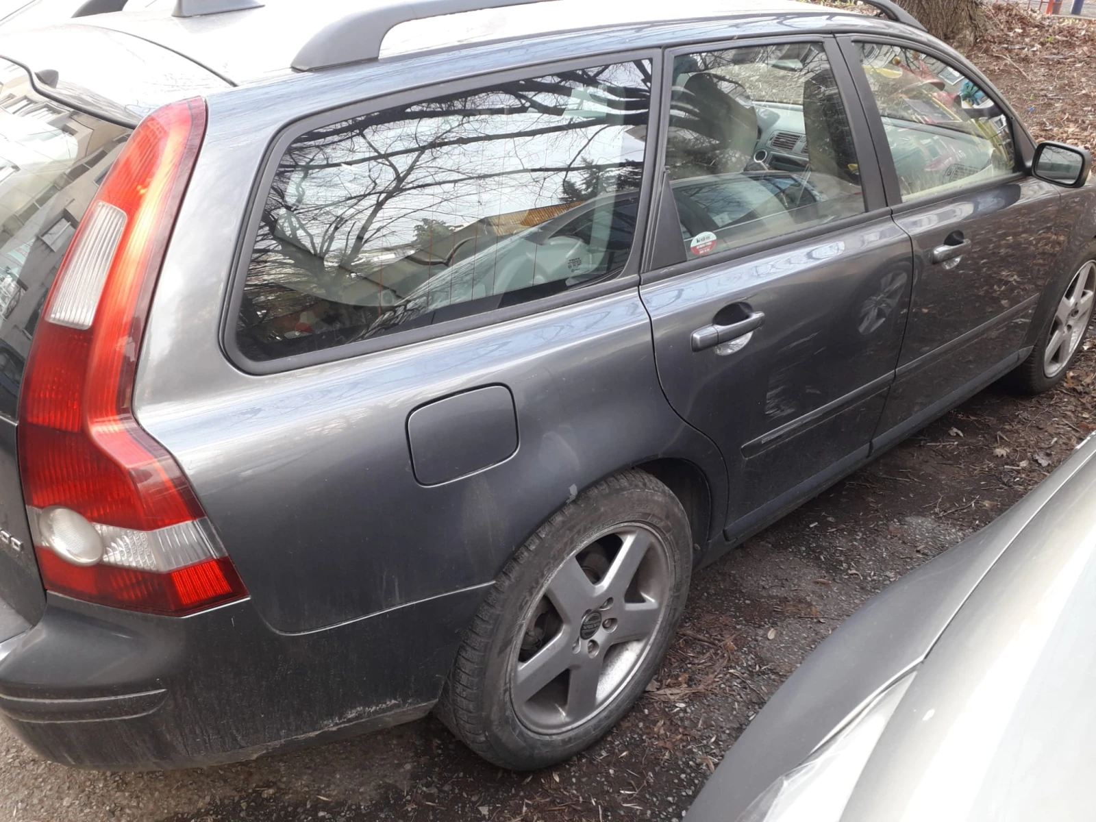 Volvo V50  - изображение 5