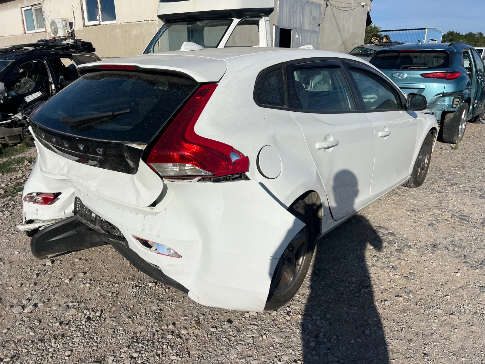 Volvo V40 D2  1.6HDI - изображение 3