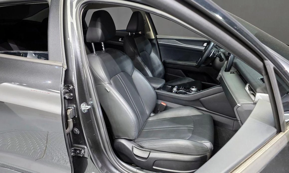 Kia K5 | Mobile.bg   12