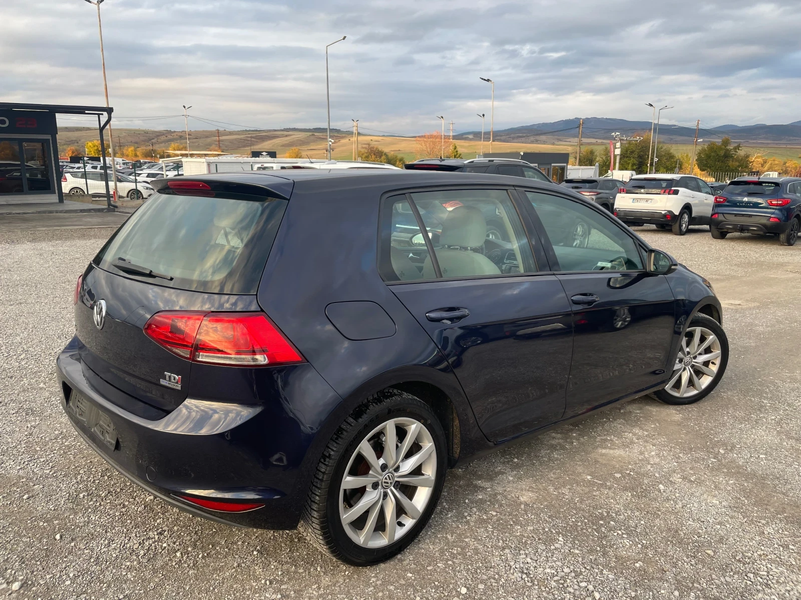VW Golf 1.6TDI HIGHLINE BLUEMOTION EURO5B | Mobile.bg   7
