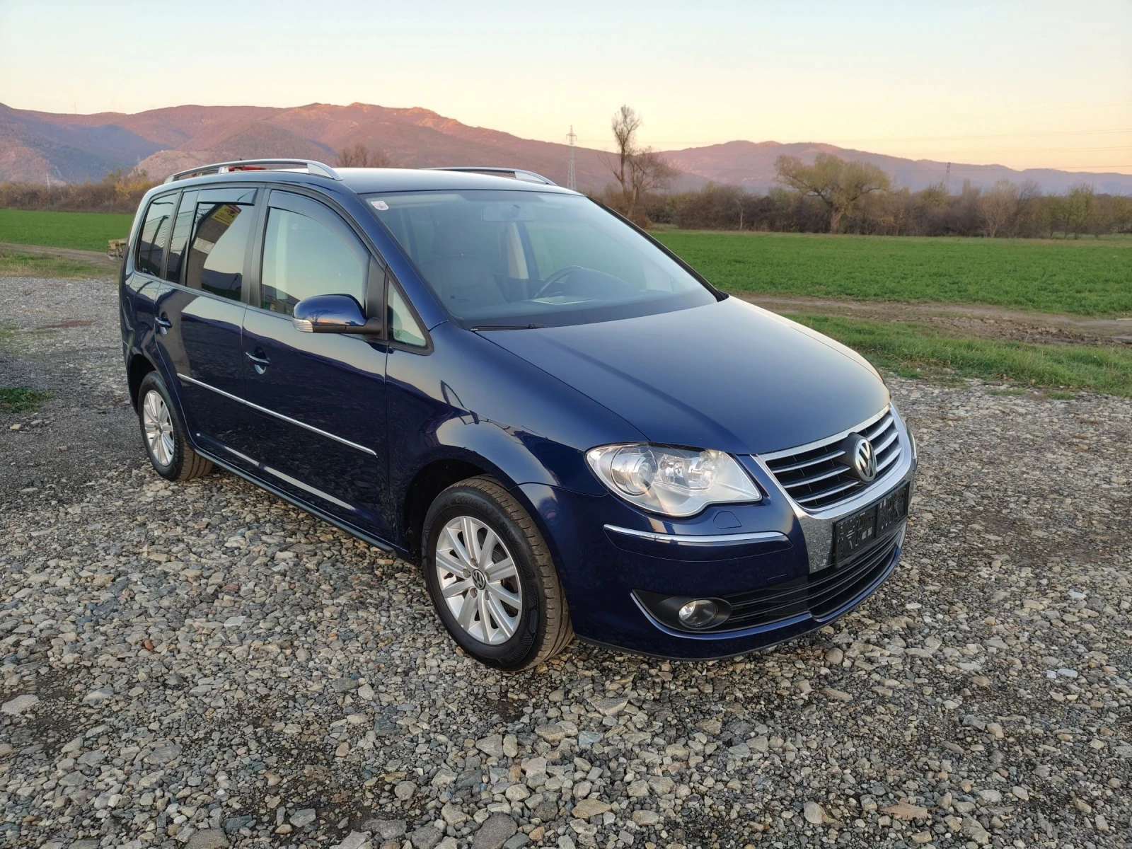 VW Touran 1.9TDI 105 2009  REAL 7  XENON  | Mobile.bg   8