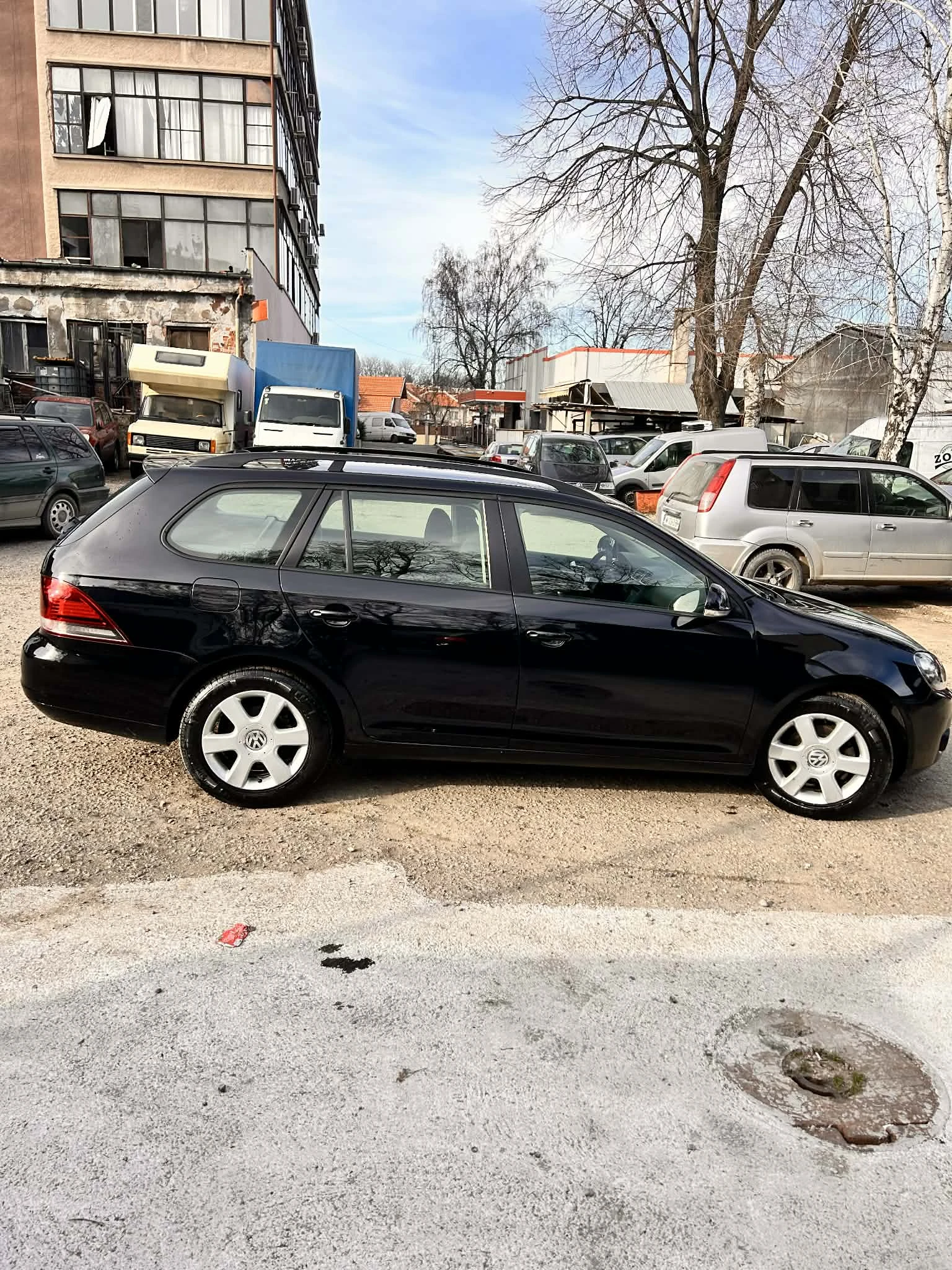 VW Golf Отлична, снимка 3 - Автомобили и джипове - 53793073