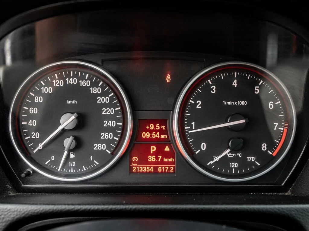 BMW 335 !RWD!* АвтоКредит* Цена до БГ* , снимка 13 - Автомобили и джипове - 53818116