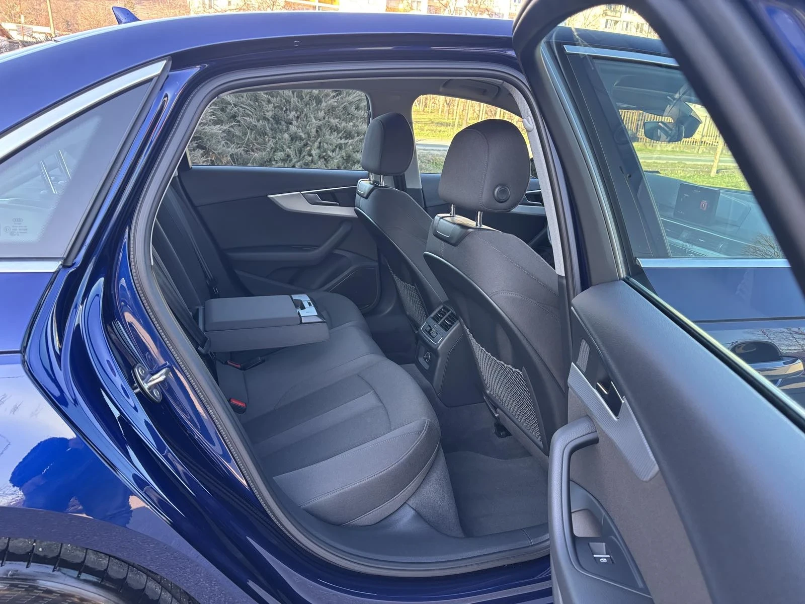 Audi A4, снимка 14 - Автомобили и джипове - 53900831