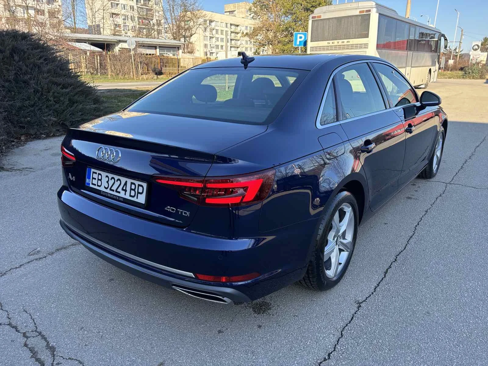 Audi A4, снимка 5 - Автомобили и джипове - 53900831