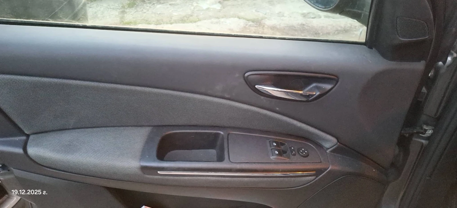 Fiat Bravo 1.6 mjet, снимка 2 - Автомобили и джипове - 53978334