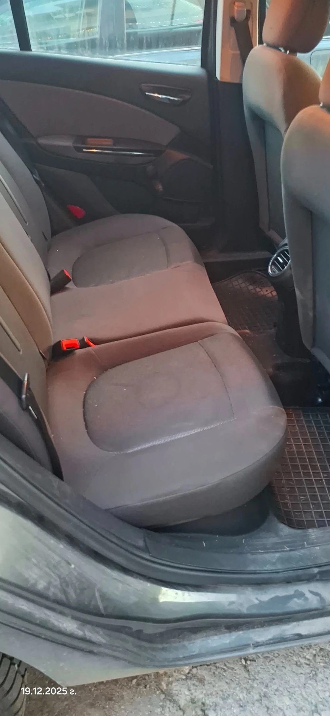 Fiat Bravo 1.6 mjet, снимка 13 - Автомобили и джипове - 53978334