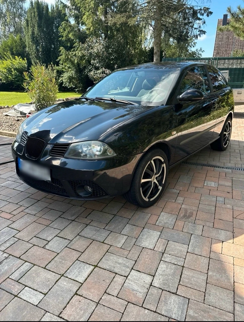 Seat Ibiza, снимка 2 - Автомобили и джипове - 53978885
